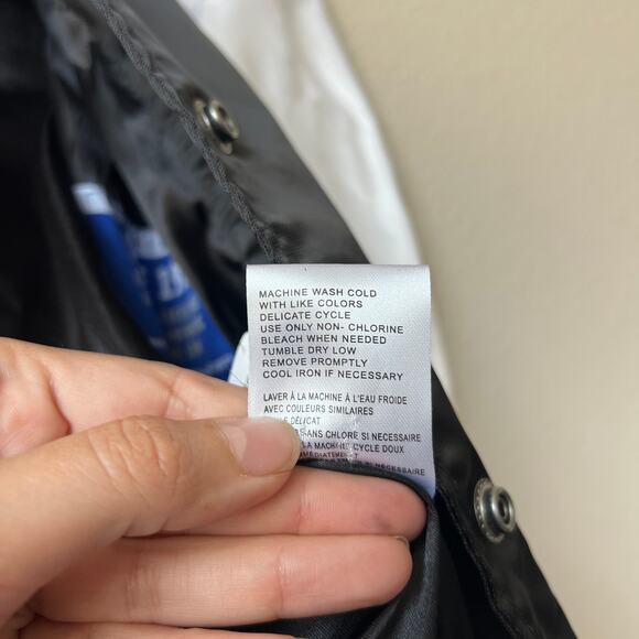 Rare Starter Toronto Raptors Black Red White Satin Varsity Jacket Size L - Picture 6 of 6